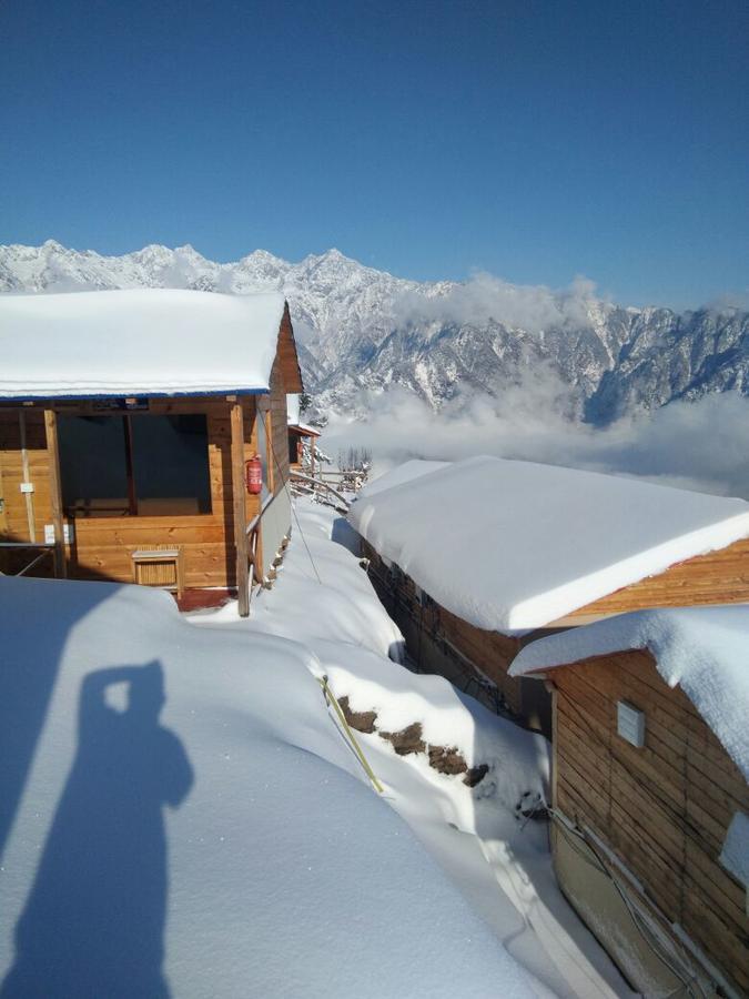 Blue Poppy Resorts Joshimath Luaran gambar